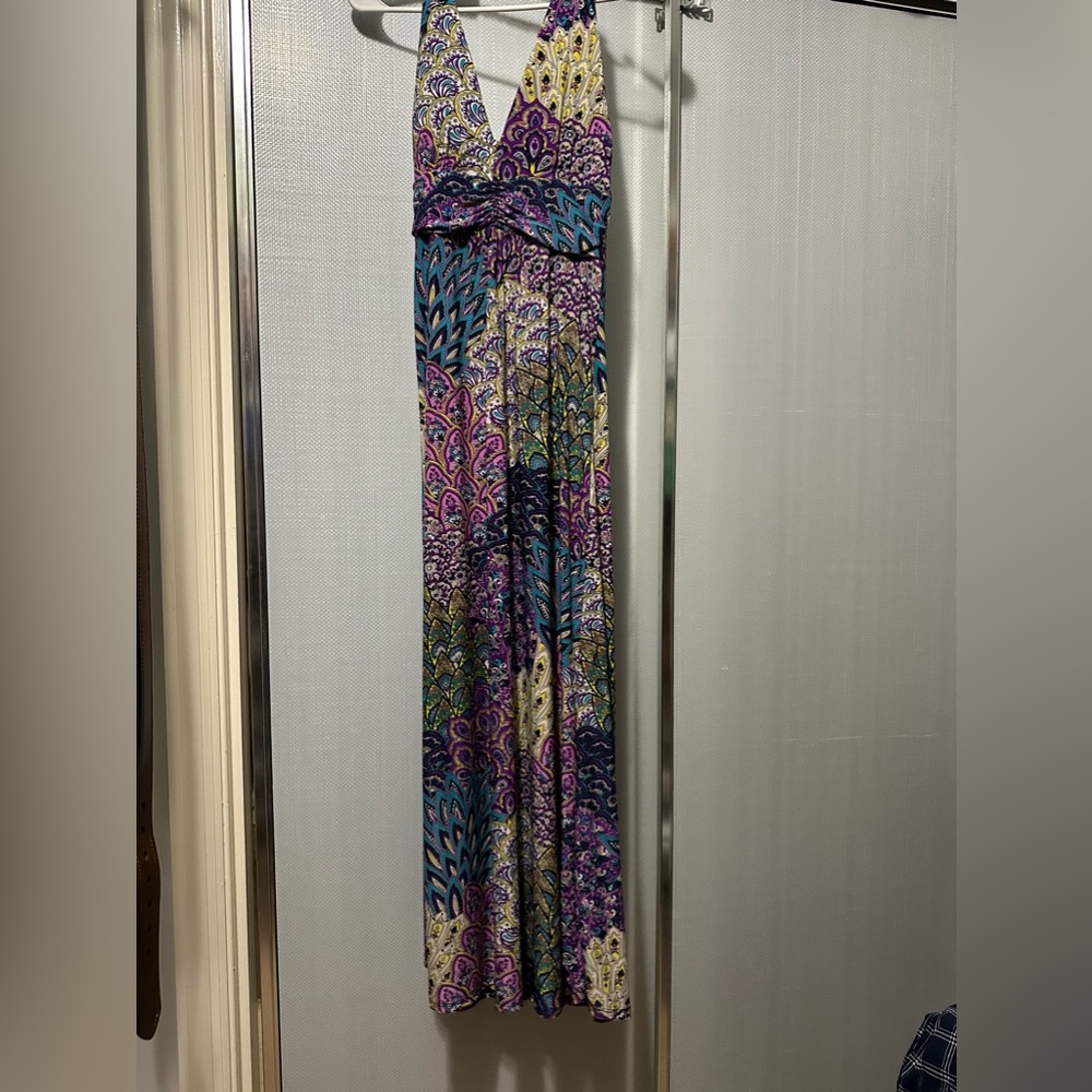 Love this maxi, beautiful colors!